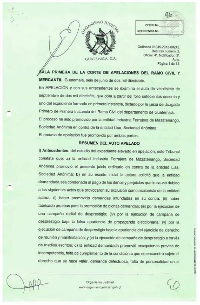 The First Chamber of the Court of Appeals partially revoked the lower court's order, declaring Forrajera's damages claim against Lisa defective for improper procedural track and unfulfilled exclusion condition.
